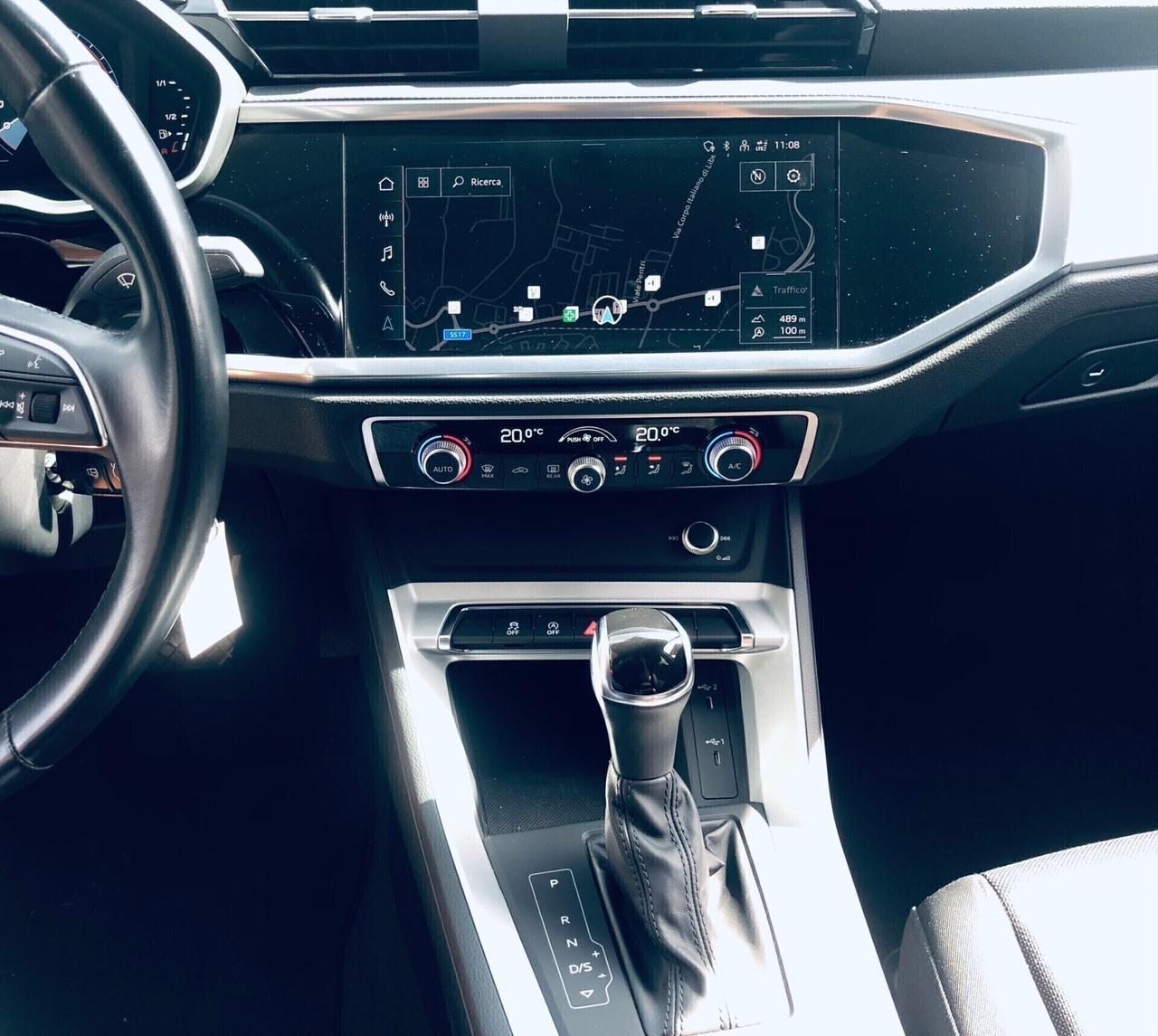 Audi Q3 35 TDI S tronic Business plus