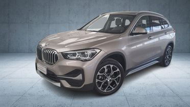 BMW X1 sDrive18d xLine Aut. + Tetto apr.