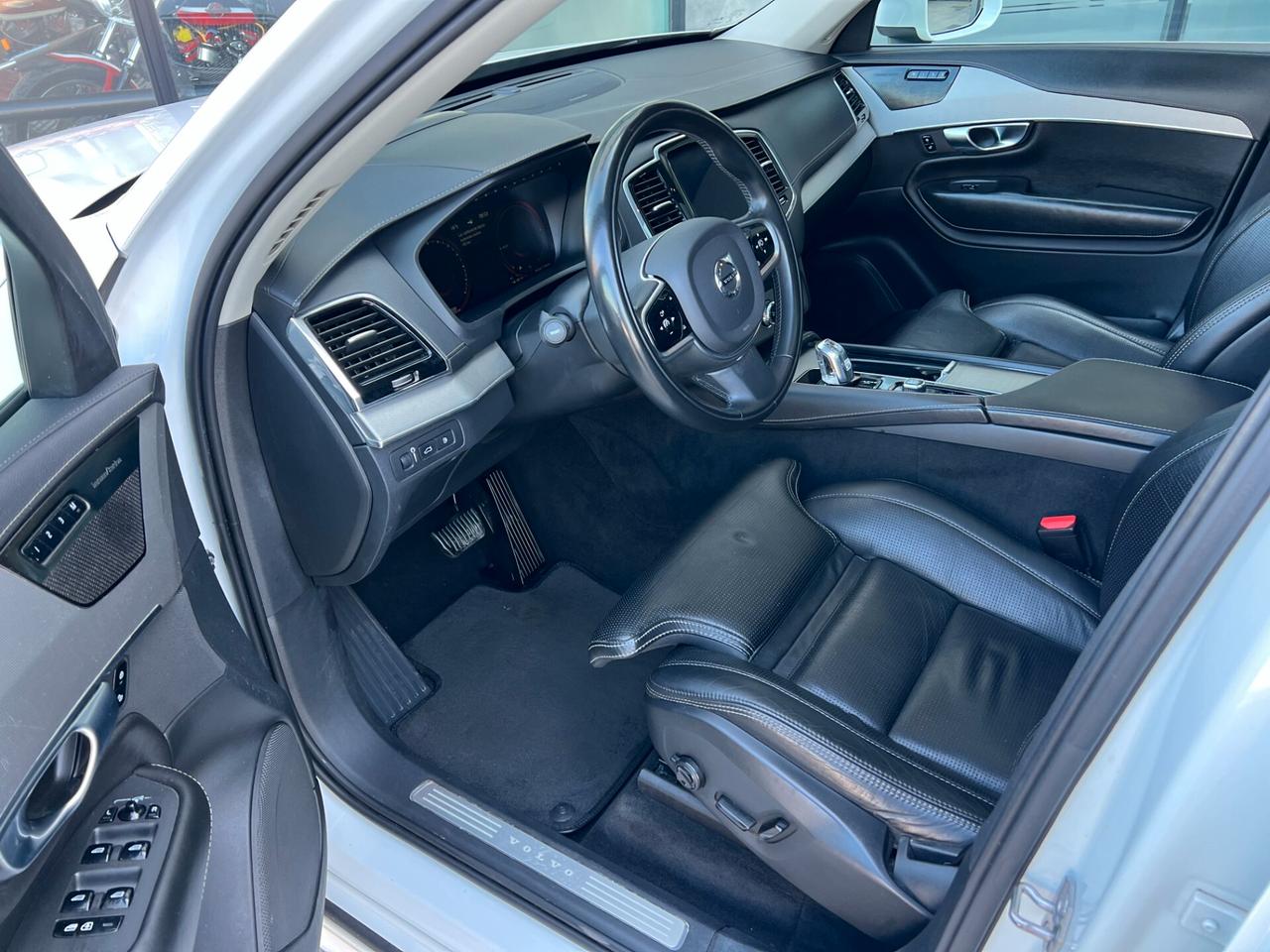 Volvo XC 90 T8 HYBRID 2.0 400cv Twin Engine AWD Geartronic 7 posti Inscription