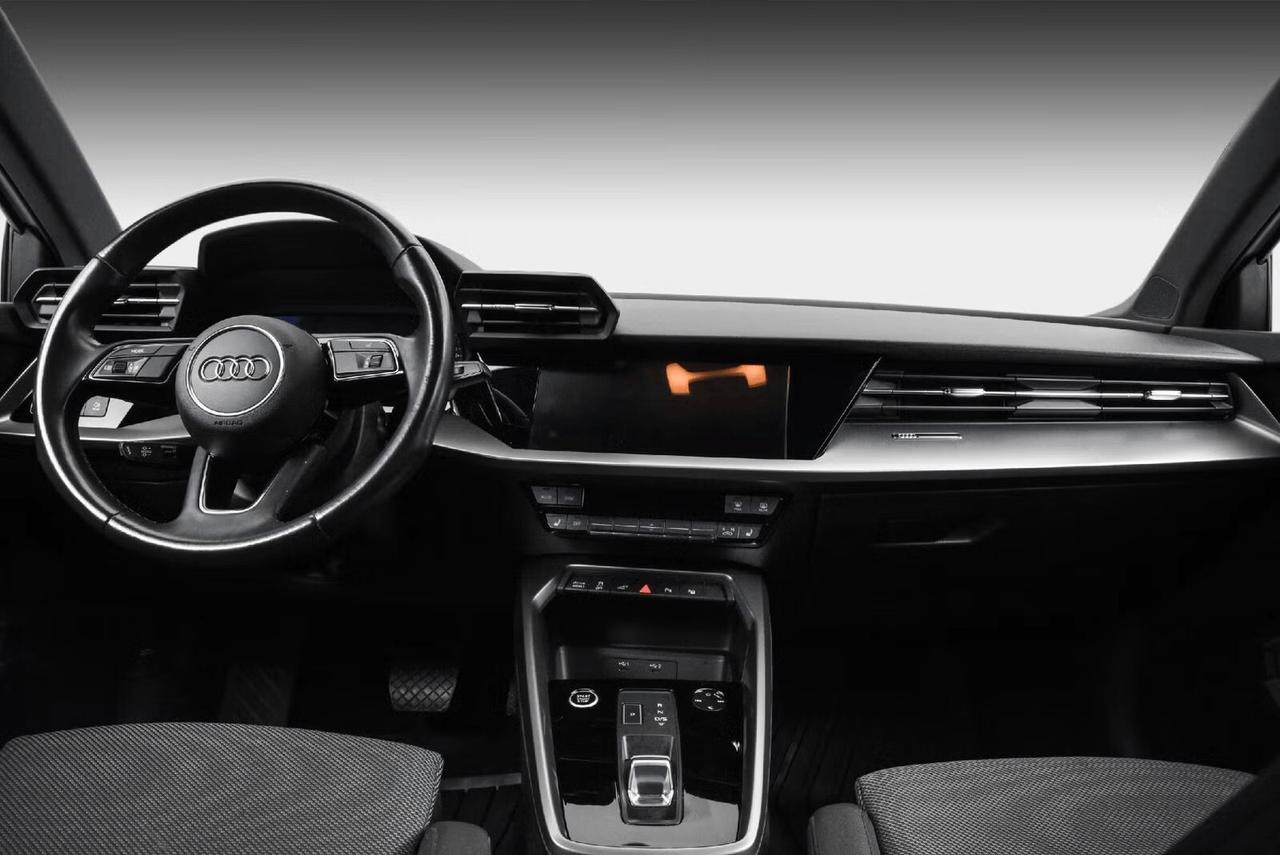 Audi A3 Sportback 40 TFSIe Advanced Business