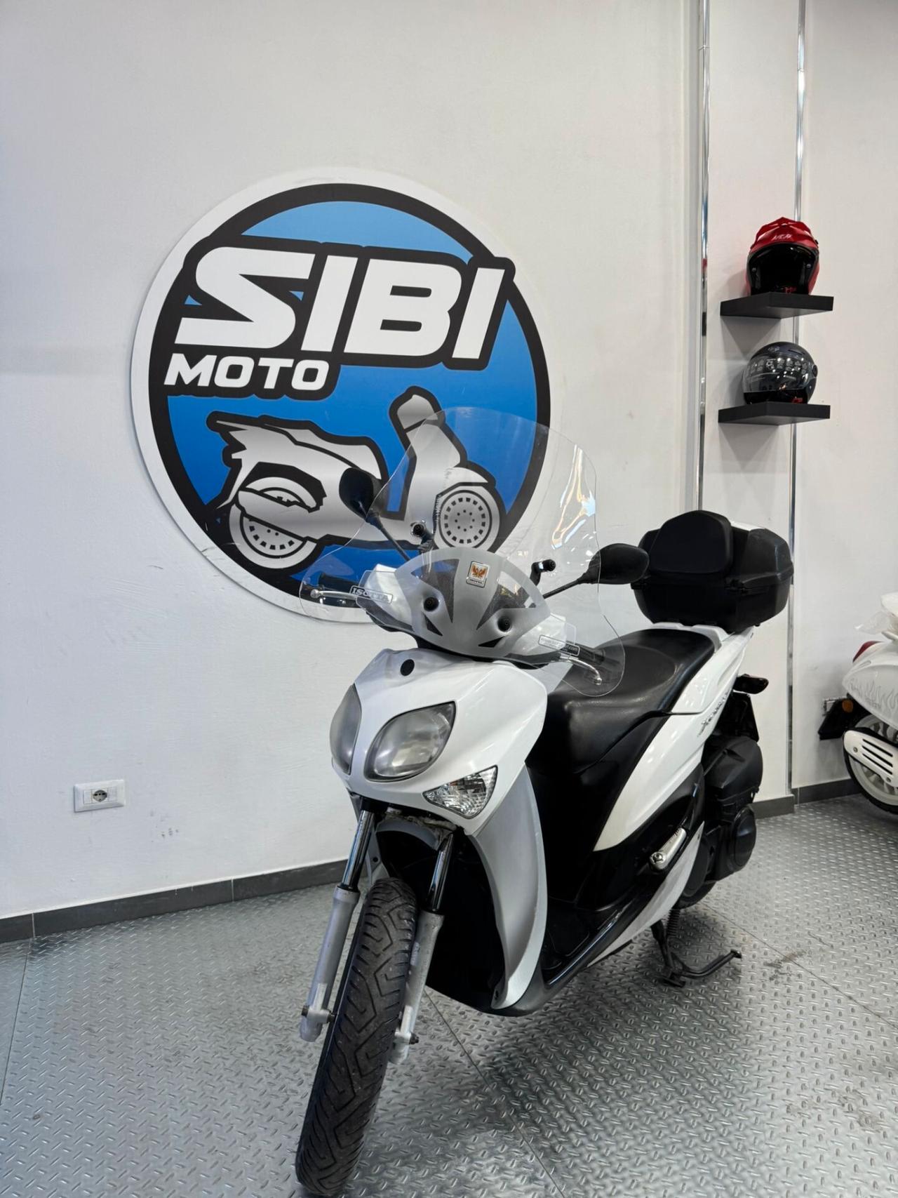 Yamaha Xenter 125