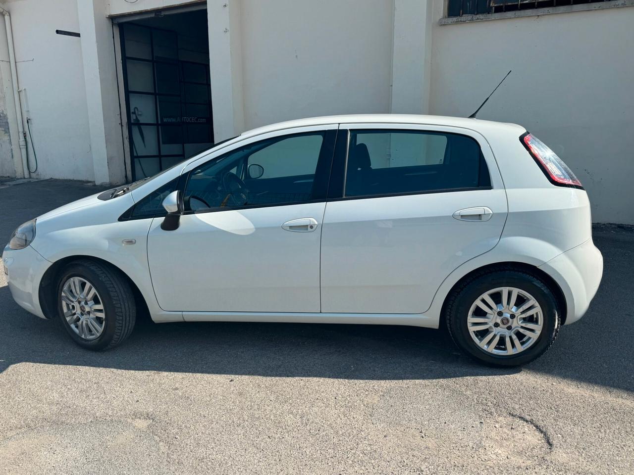 Fiat Punto 1.3 MJT II 75 CV 5 porte Lounge