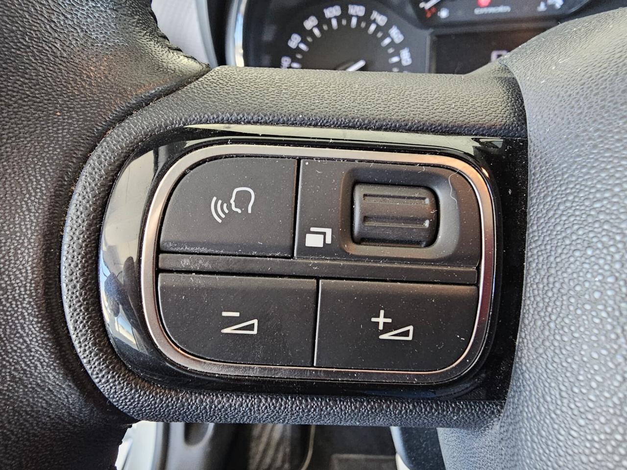 Citroen C3 Aircross BlueHDi 100 Shine