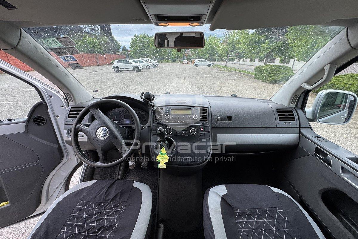 VOLKSWAGEN Multivan 2.5 TDI/130CV Comfortline