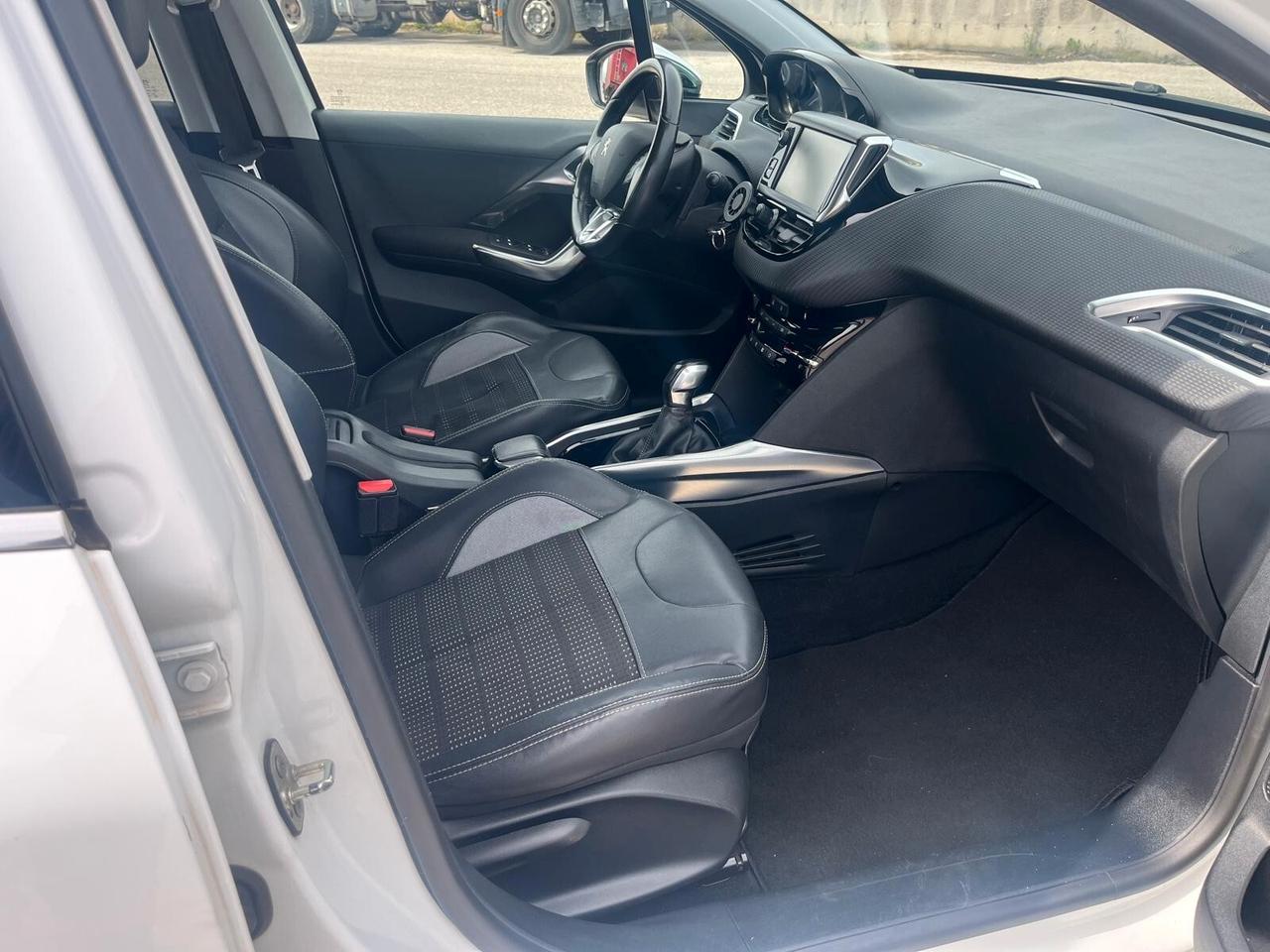Peugeot 2008 1.6 e-HDi 92 CV Stop&Start Allure