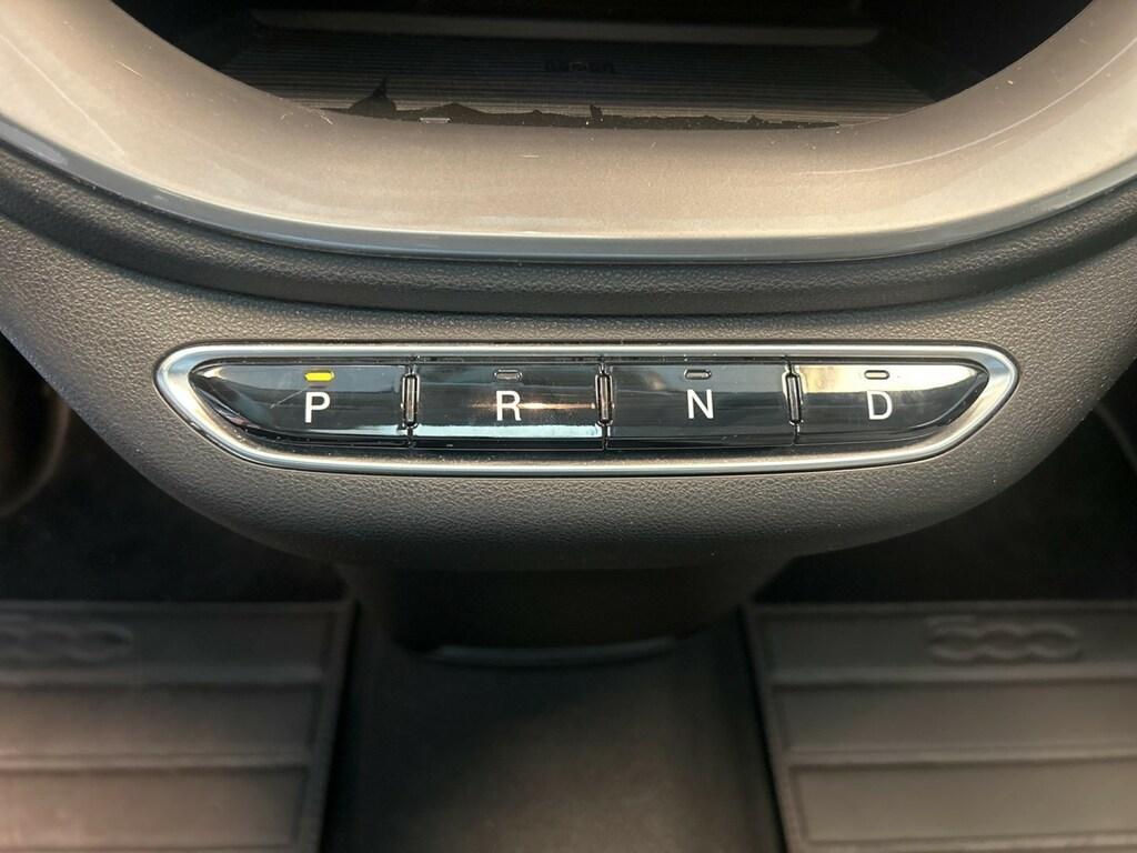 Fiat 500 La Prima