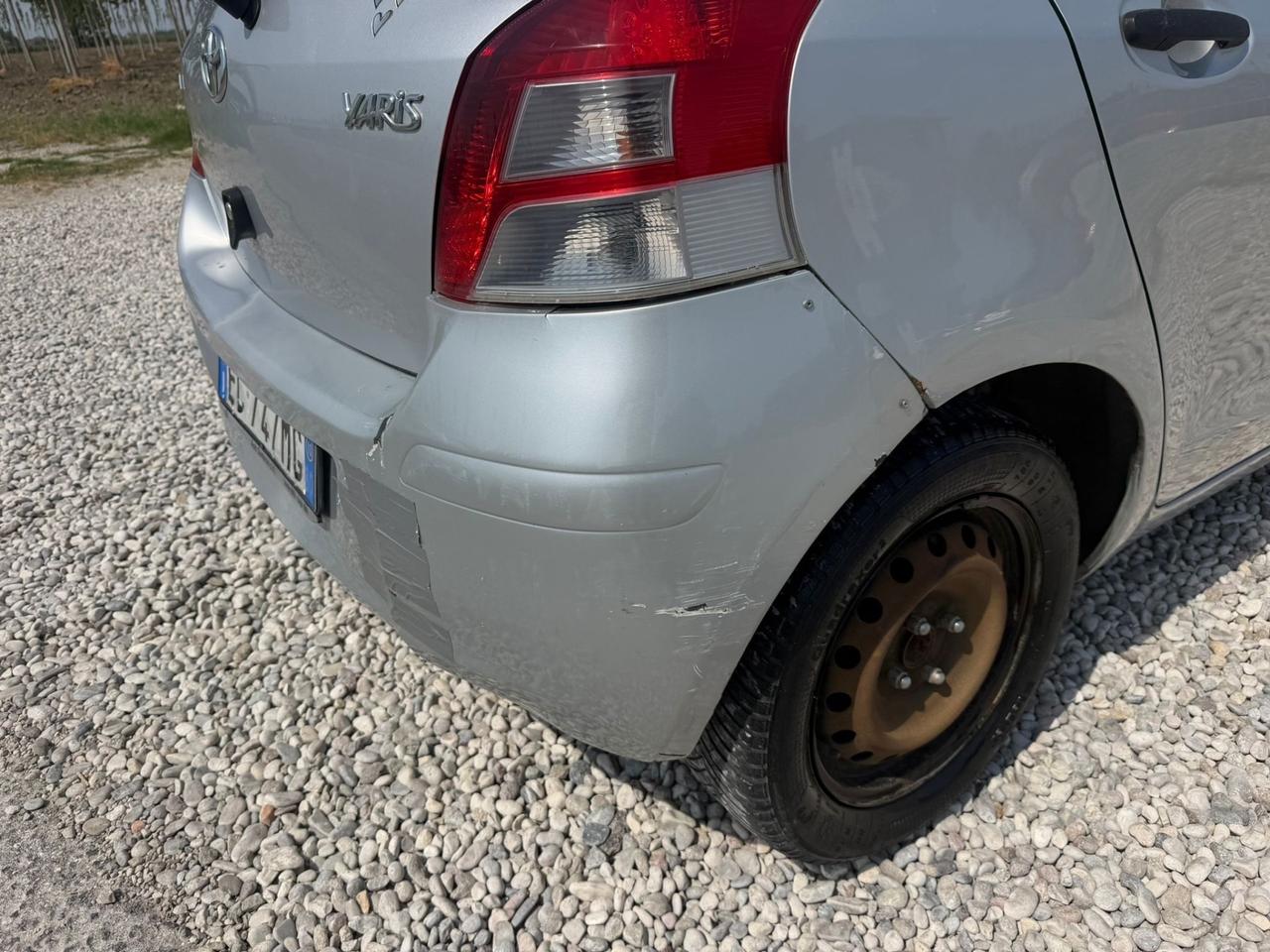 Toyota Yaris 1.0 5 porte Now GPL