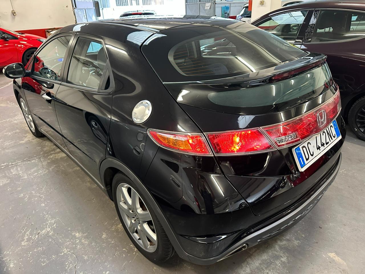 Honda Civic 1.8 i-VTEC 5p. Comfort