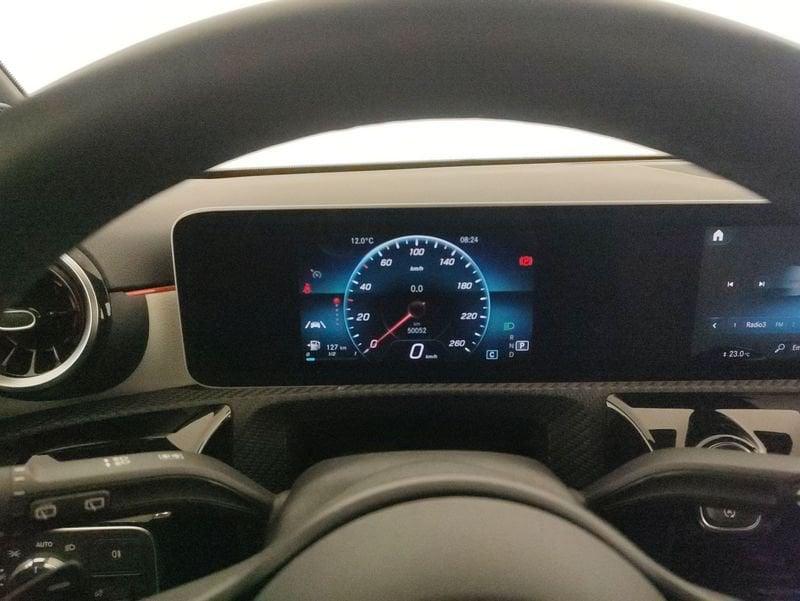 Mercedes-Benz Classe A A 180 d Sport auto