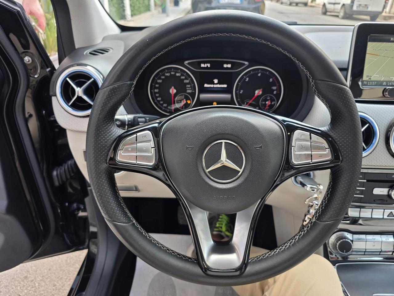 Mercedes-benz B 180 CDI Premium+Cerchi 18+Pelle Totale..