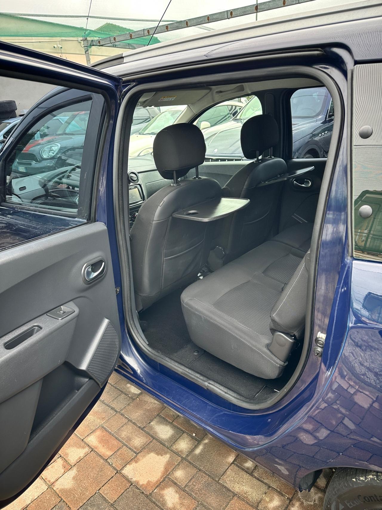 Dacia Lodgy 1.6 Benzina 7 posti Lauréate