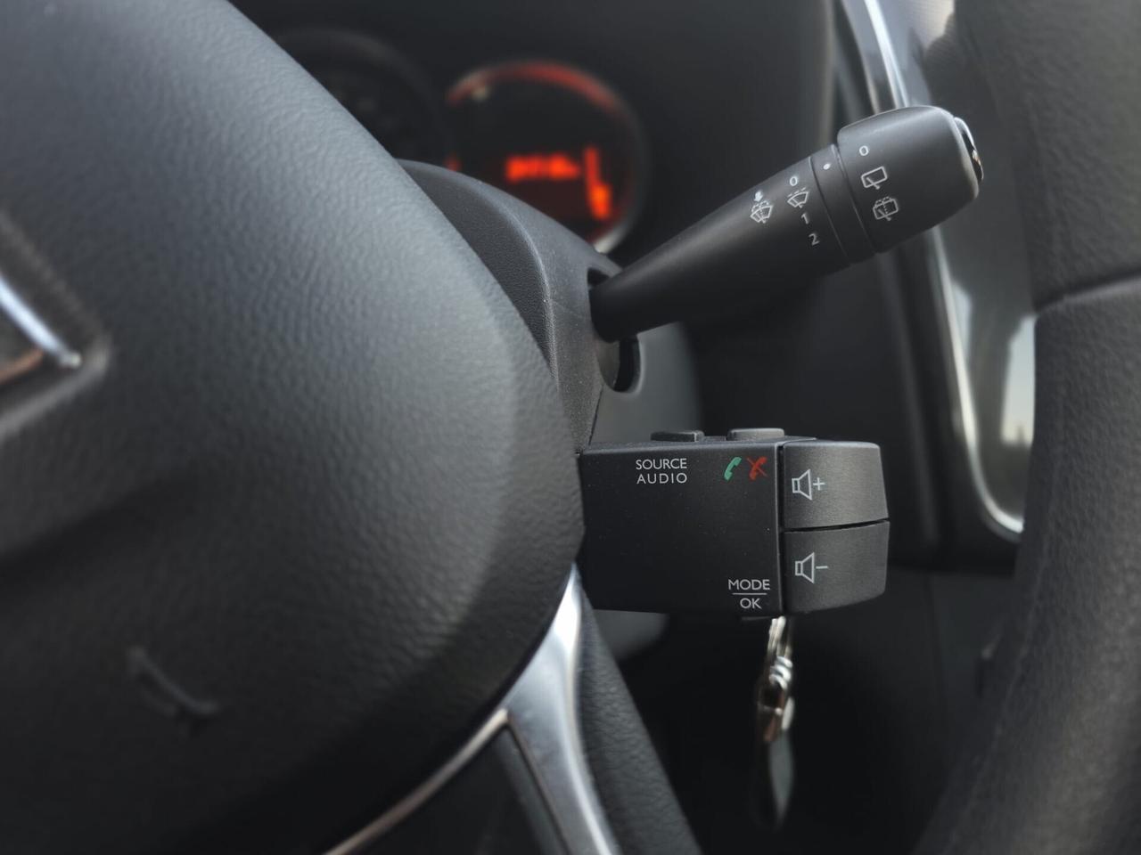 Dacia Sandero 1.0 SCe 12V 75CV Start&Stop Essentia