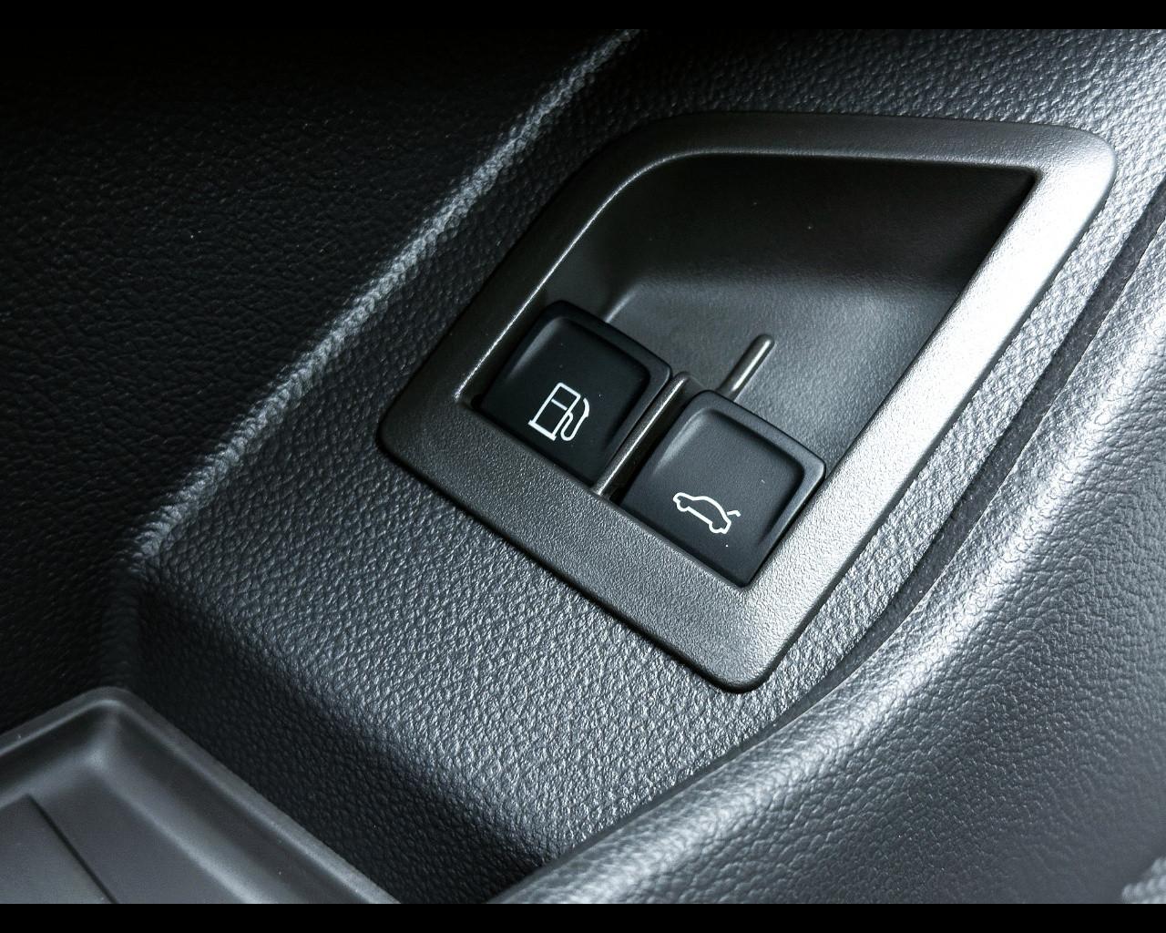 VOLKSWAGEN Multivan 7ª '21-> - Multivan 1.5 PHEV DSG 4Motion Life