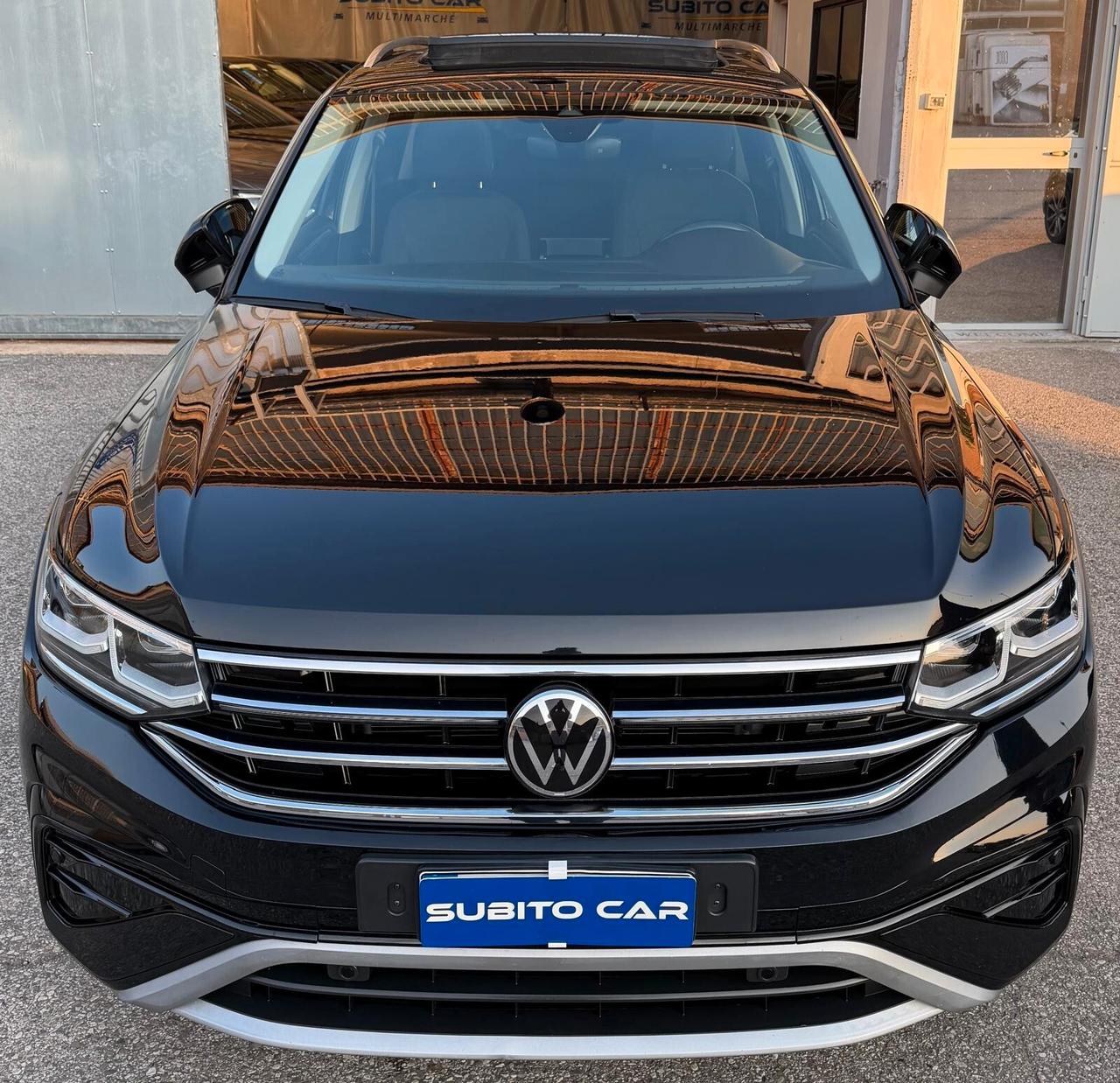 Volkswagen Tiguan Allspace 2.0 TDI SCR DSG Elegance 7 posti TETTO APRIBILE