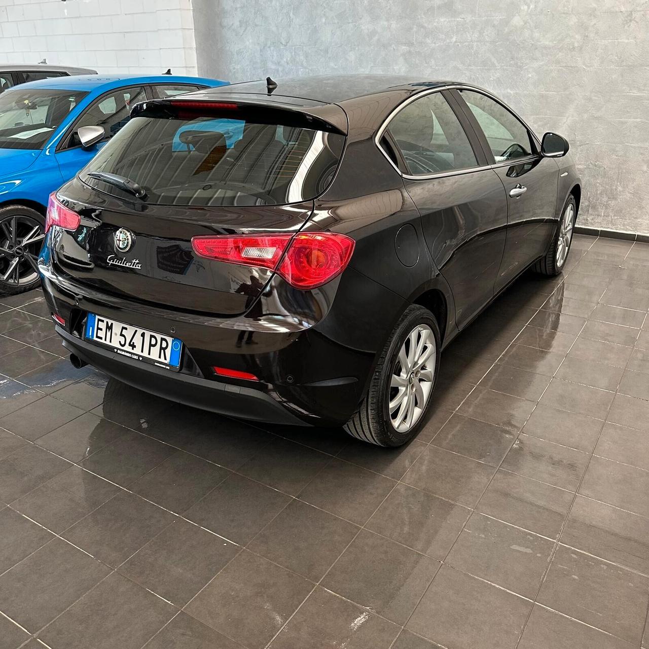 Alfa Romeo Giulietta 1.4 Turbo MultiAir Distinctive