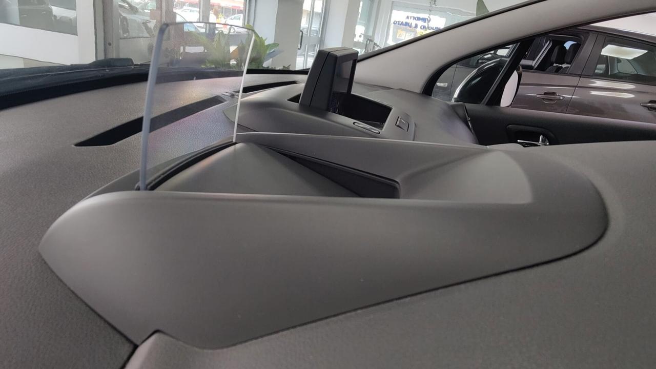 Peugeot 3008 HYbrid4