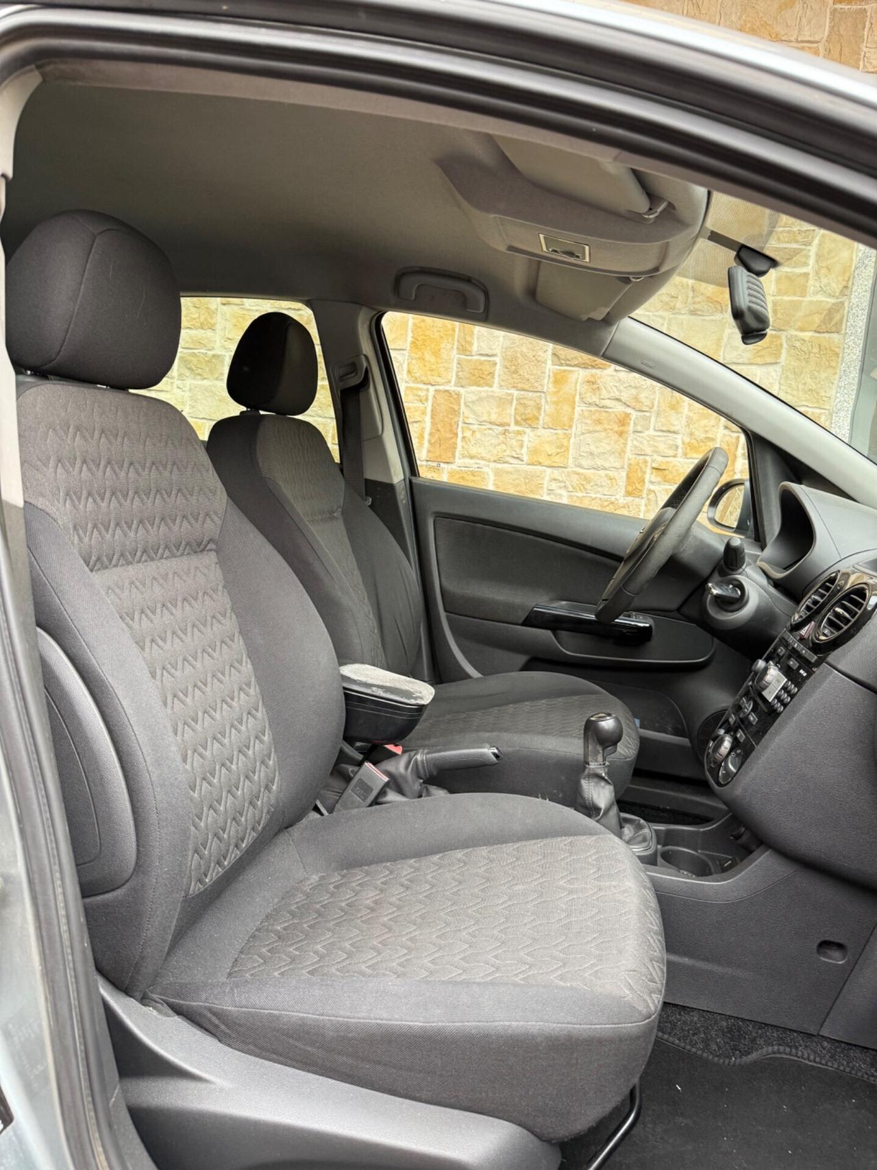 Opel Corsa 1.2 85CV 5 porte GPL-TECH Ecotec