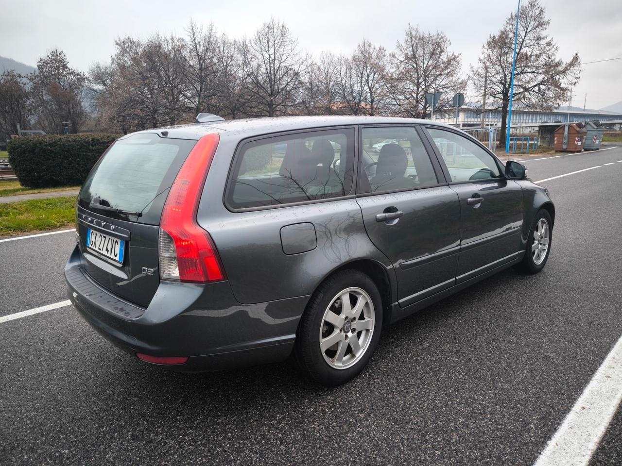 VOLVO V50 SW 1,6 D2 OK NEOPATENTATI