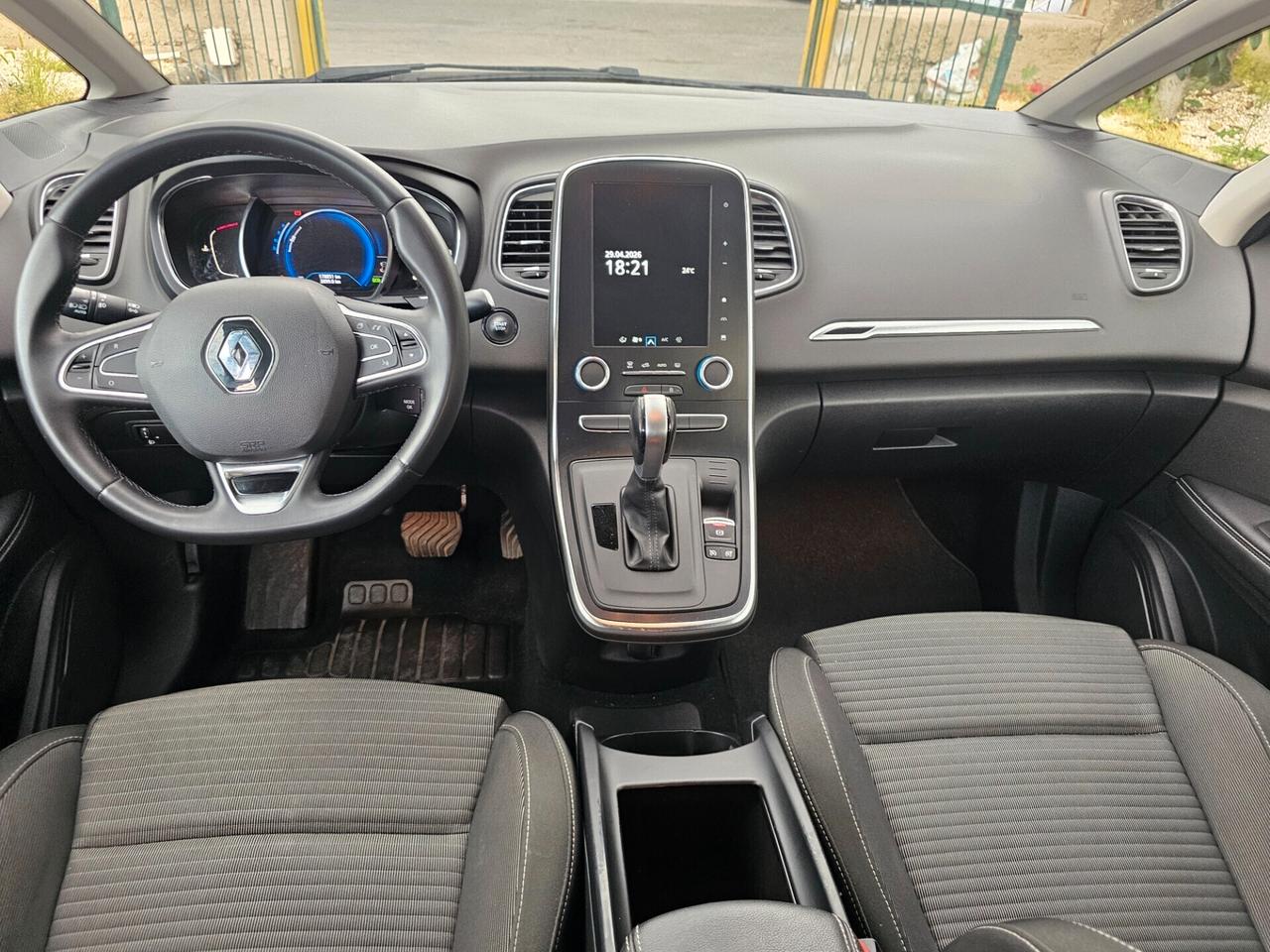 Renault Scenic Scénic Blue dCi 120 CV EDC Initiale Paris -- 7 -- p.o.s.t.i.
