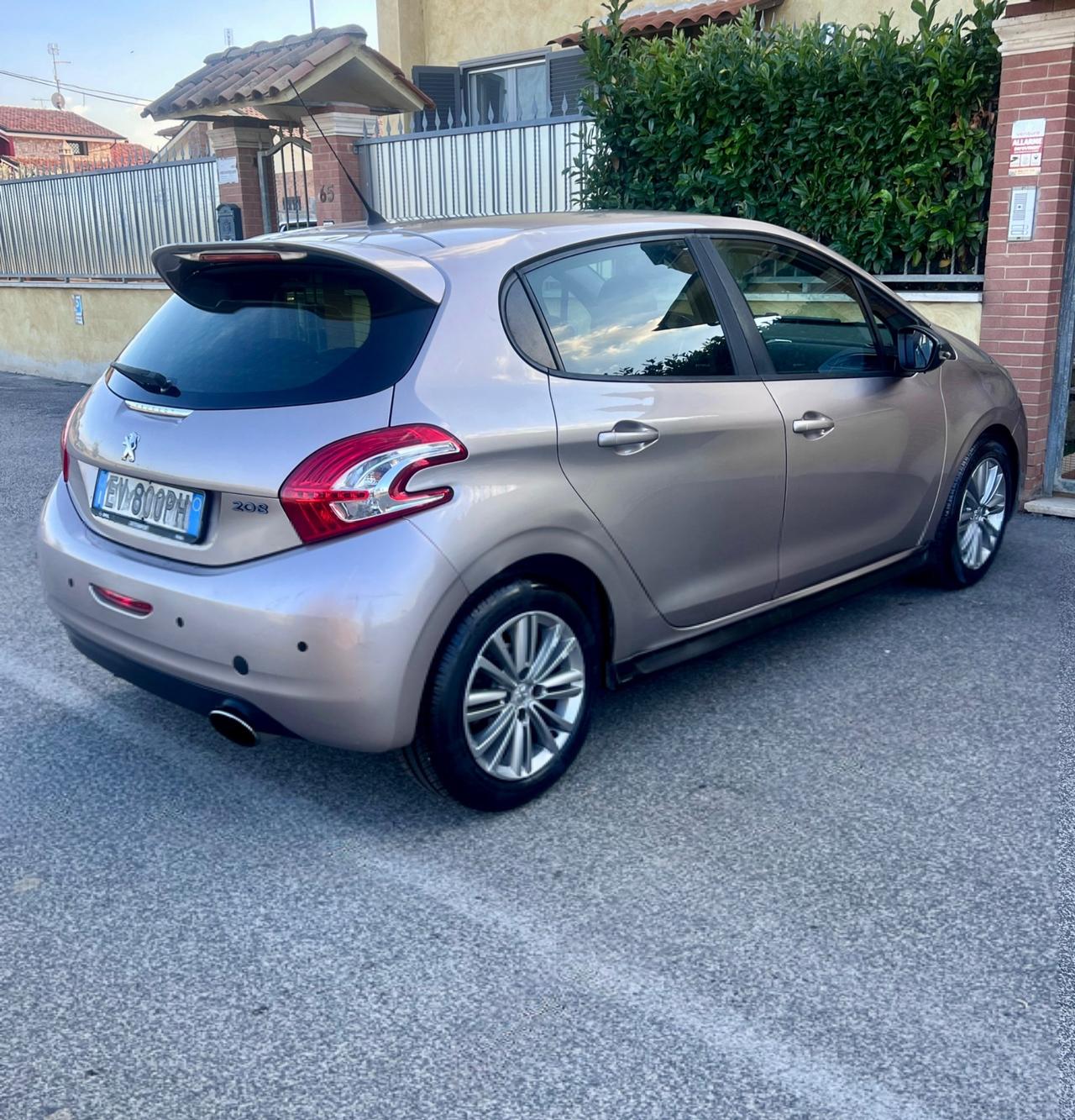 Peugeot 208 1.4 VTi 95 CV 5p. GPL Touring sport
