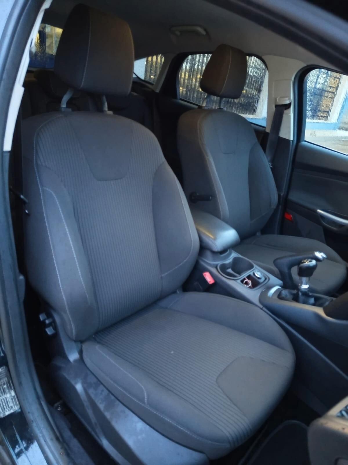 Ford Focus 1.6 TDCi 95 CV Titanium