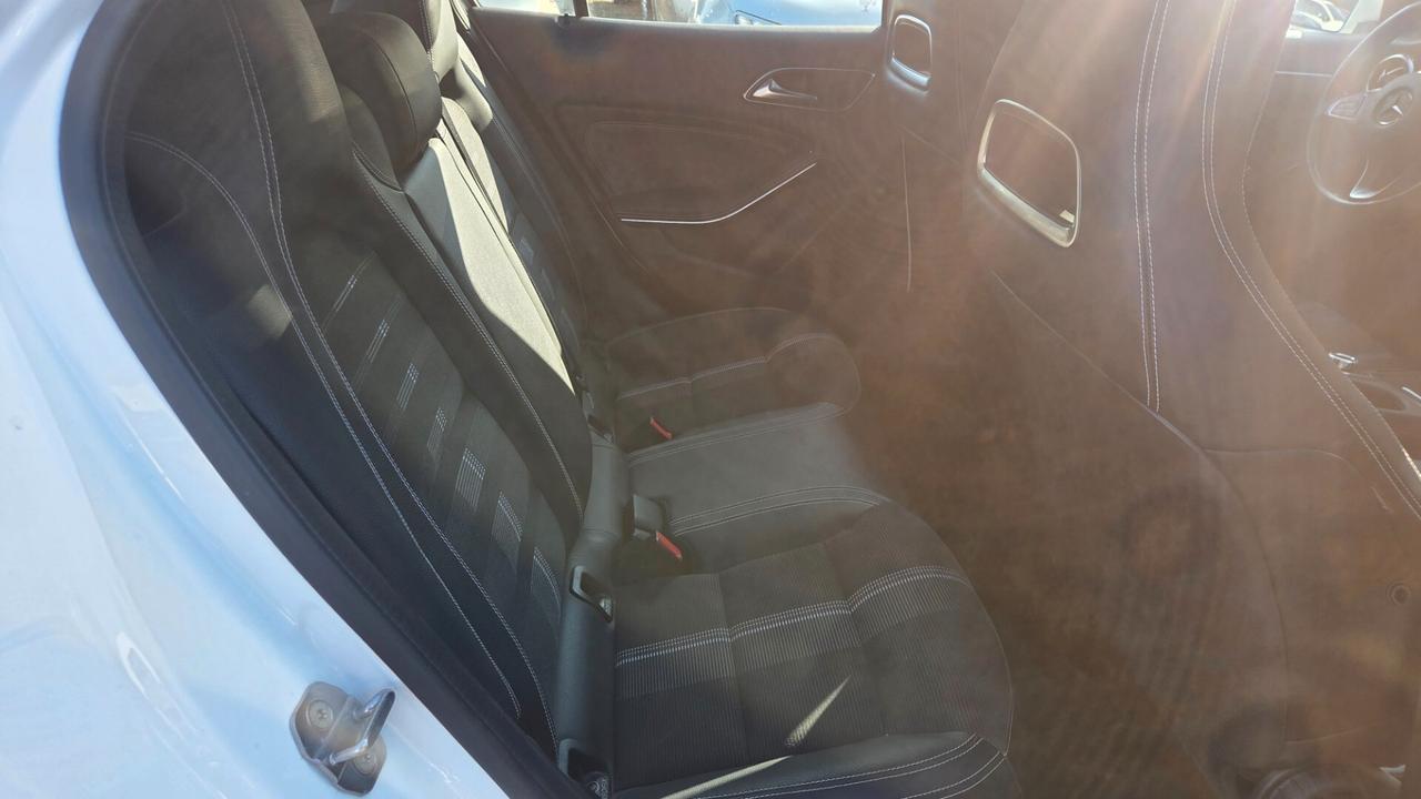 Mercedes-benz GLA 180 Premium unico proprietario