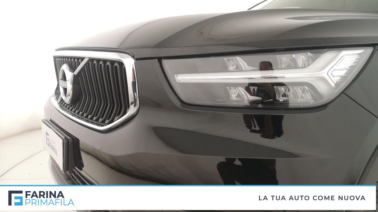 VOLVO XC40 - XC40 2.0 d3 Momentum Pro my21