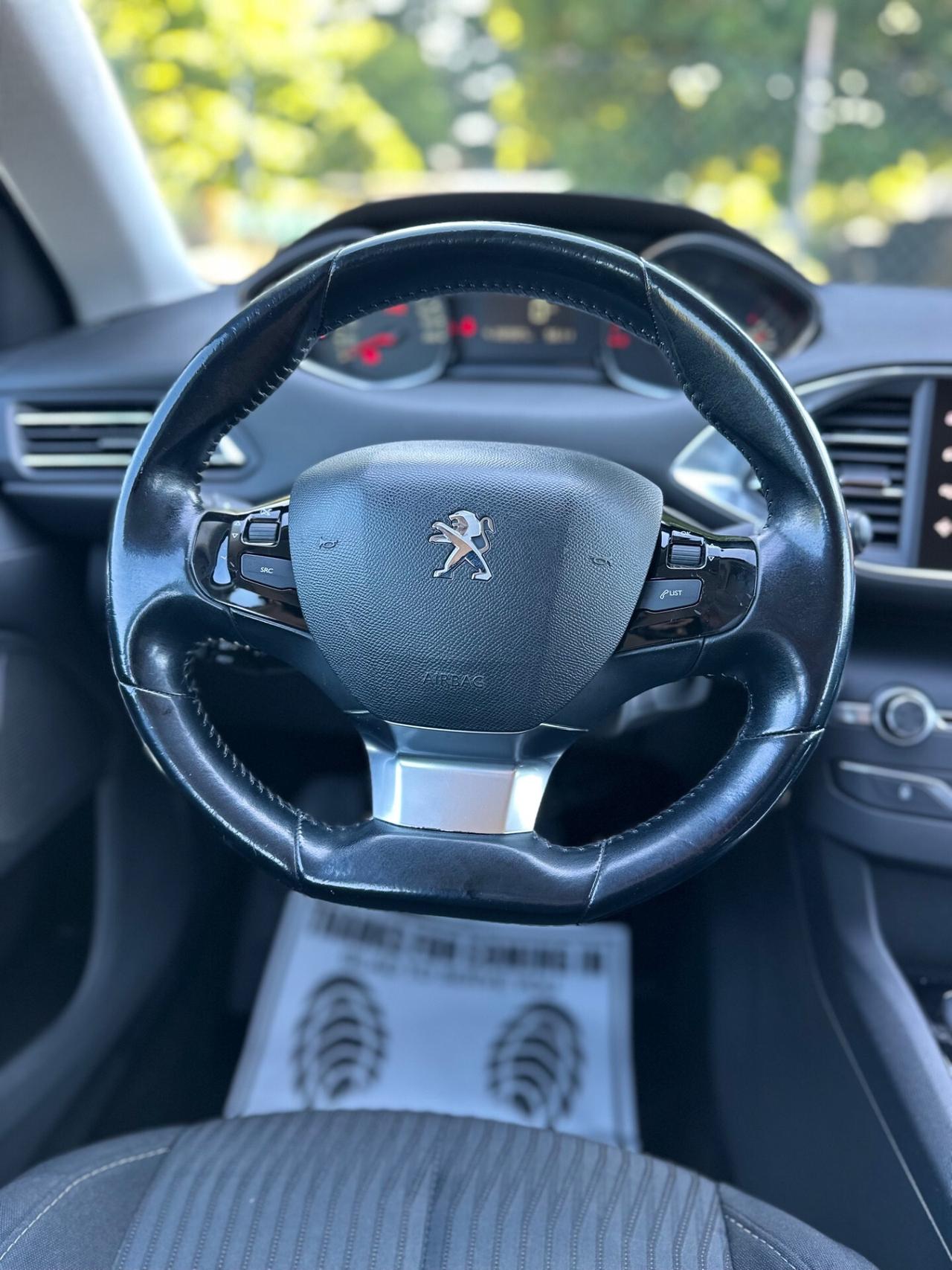 Peugeot 308 BlueHDi 120 S&S SW Business NEOPATENTATI