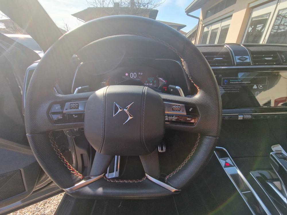 DS DS7 1.5 bluehdi Performance Line+ 130cv auto