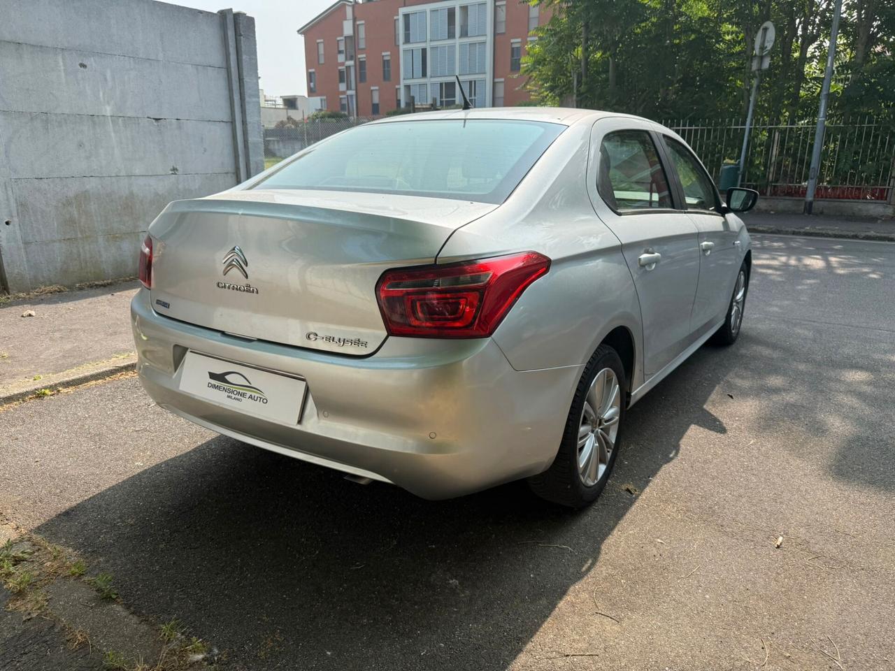 Citroen C-Elysee BlueHDi 100 Exclusive