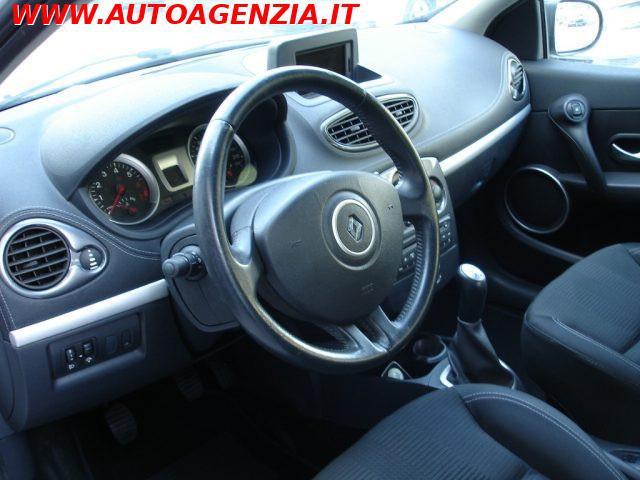 RENAULT Clio 1.2 16V 5 porte Dynamique