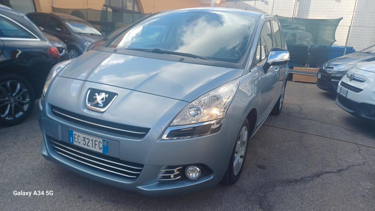 Peugeot 5008 1.6 HDi 112CV Premium