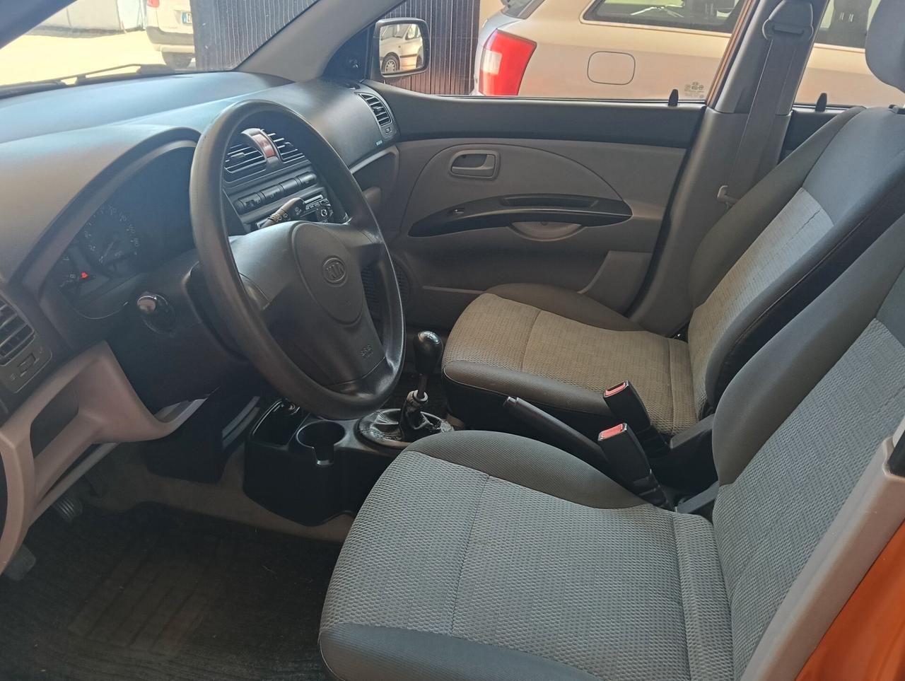 Kia Picanto 1.0 12V - neopatentati - 2005