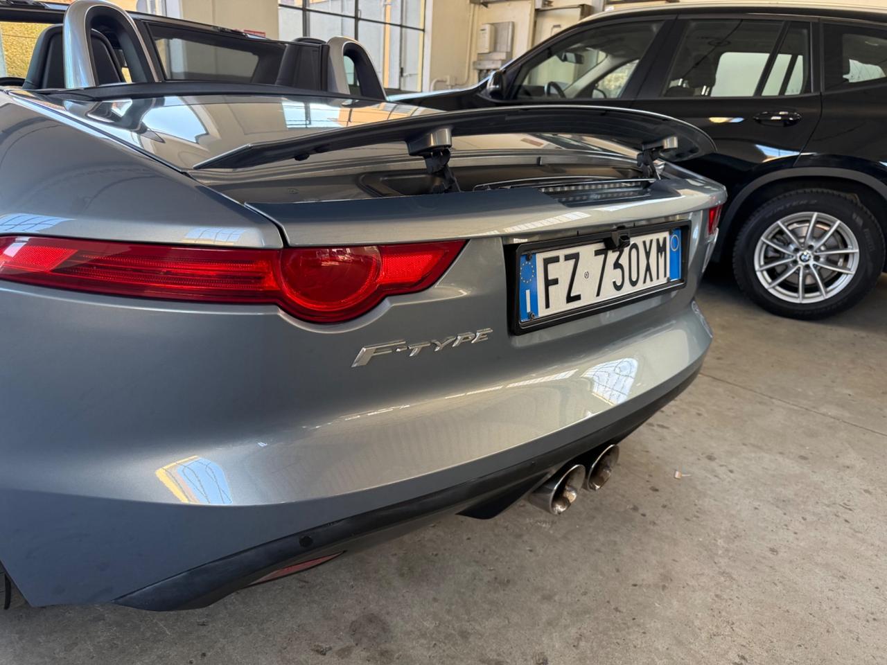 Jaguar F-Type 3.0 V6 aut. Convertibile