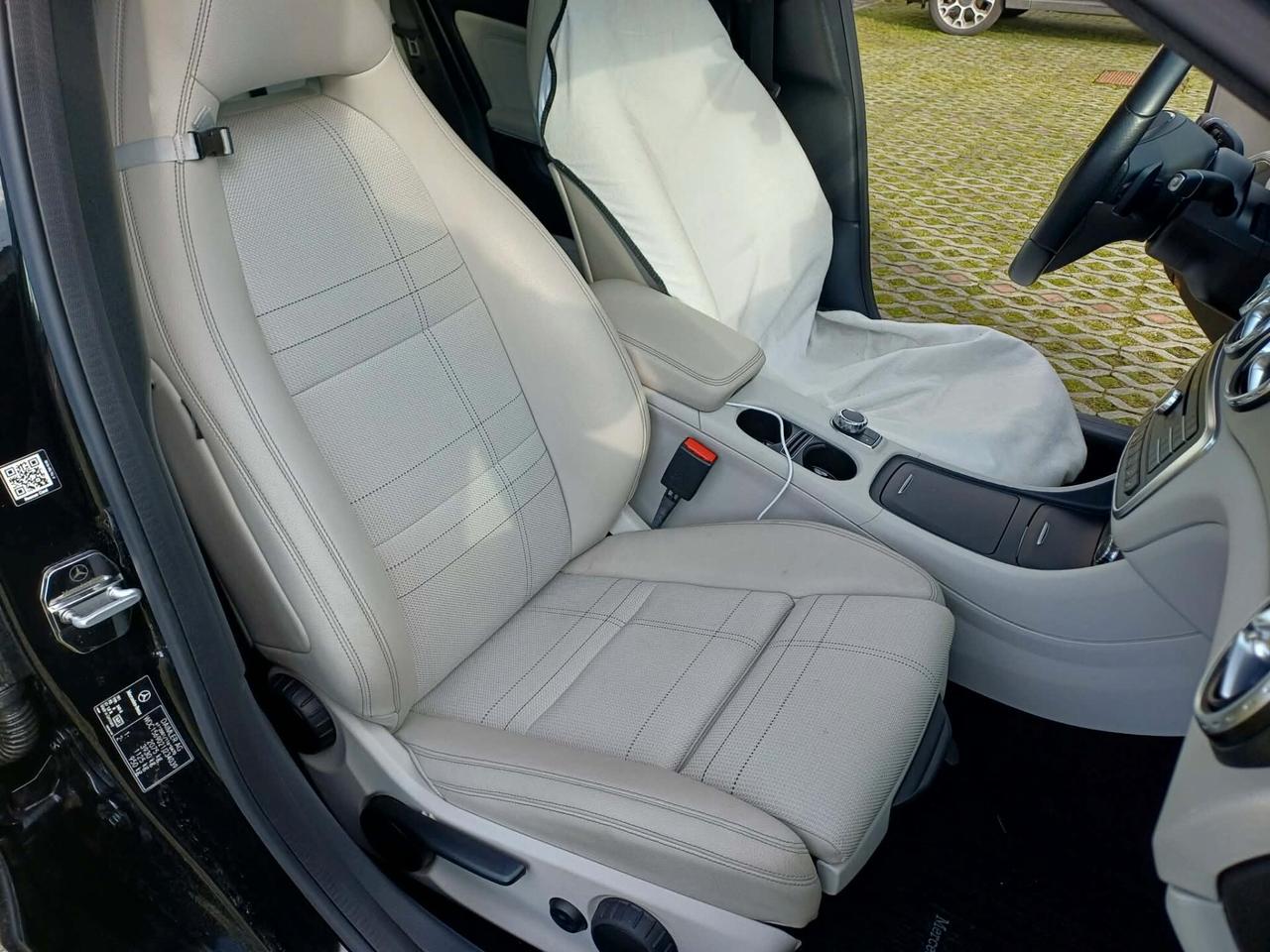 Mercedes-benz GLA 200 d Automatic 4Matic Premium