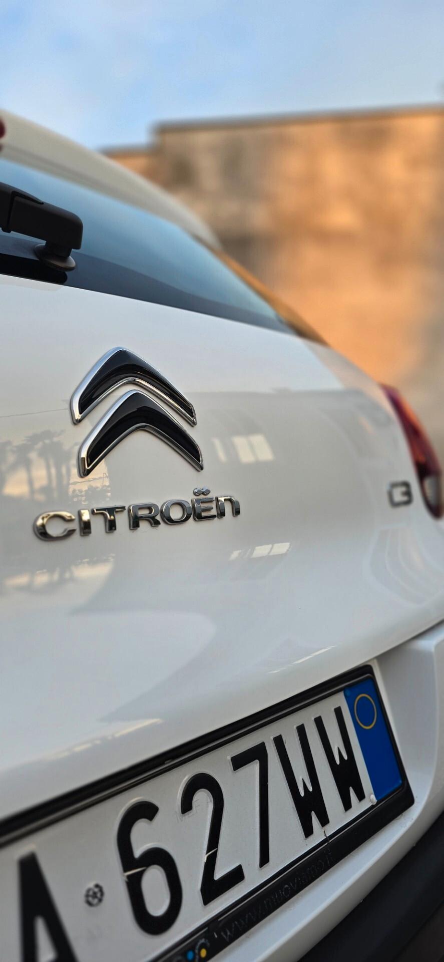 Citroen C3 2020 Citroen c3 BlueHdi Shine tagliandata con fatture