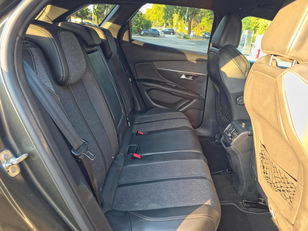 Peugeot 3008 BlueHDi 130 S&S EAT8 Allure E6 Automatico NEO 2018