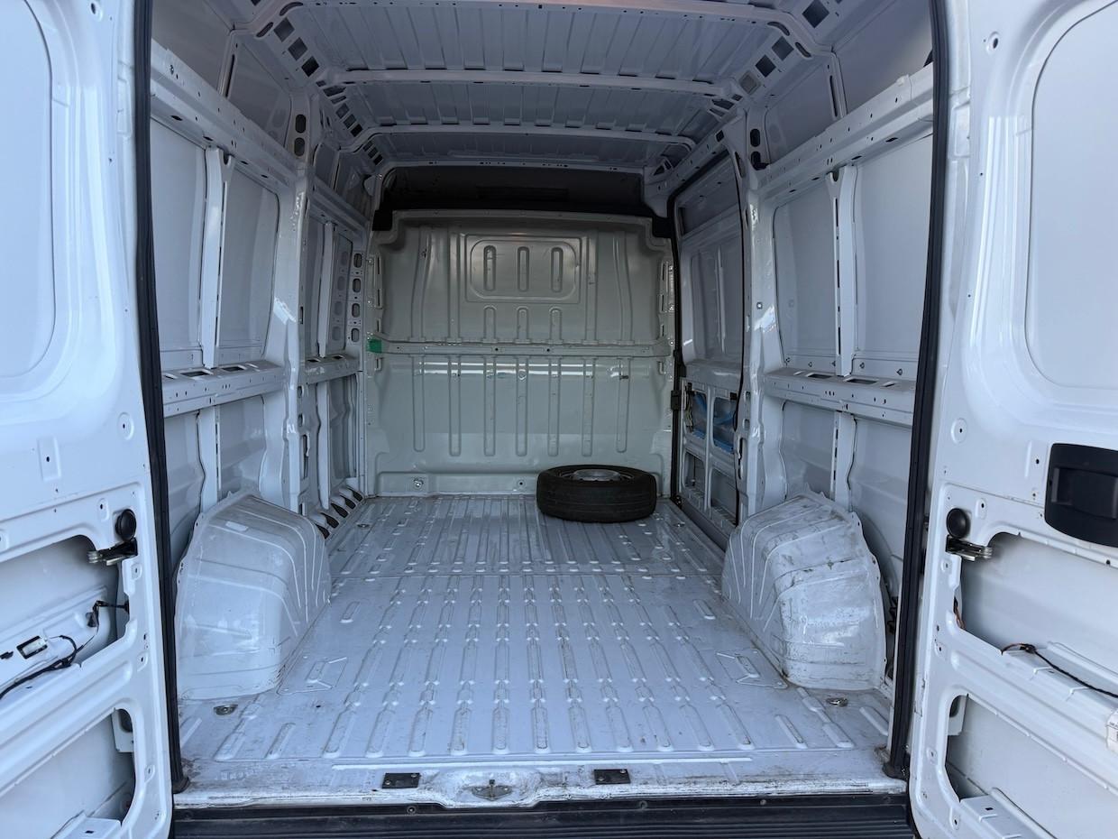 Fiat Ducato 33 2.3 mjt 140CV