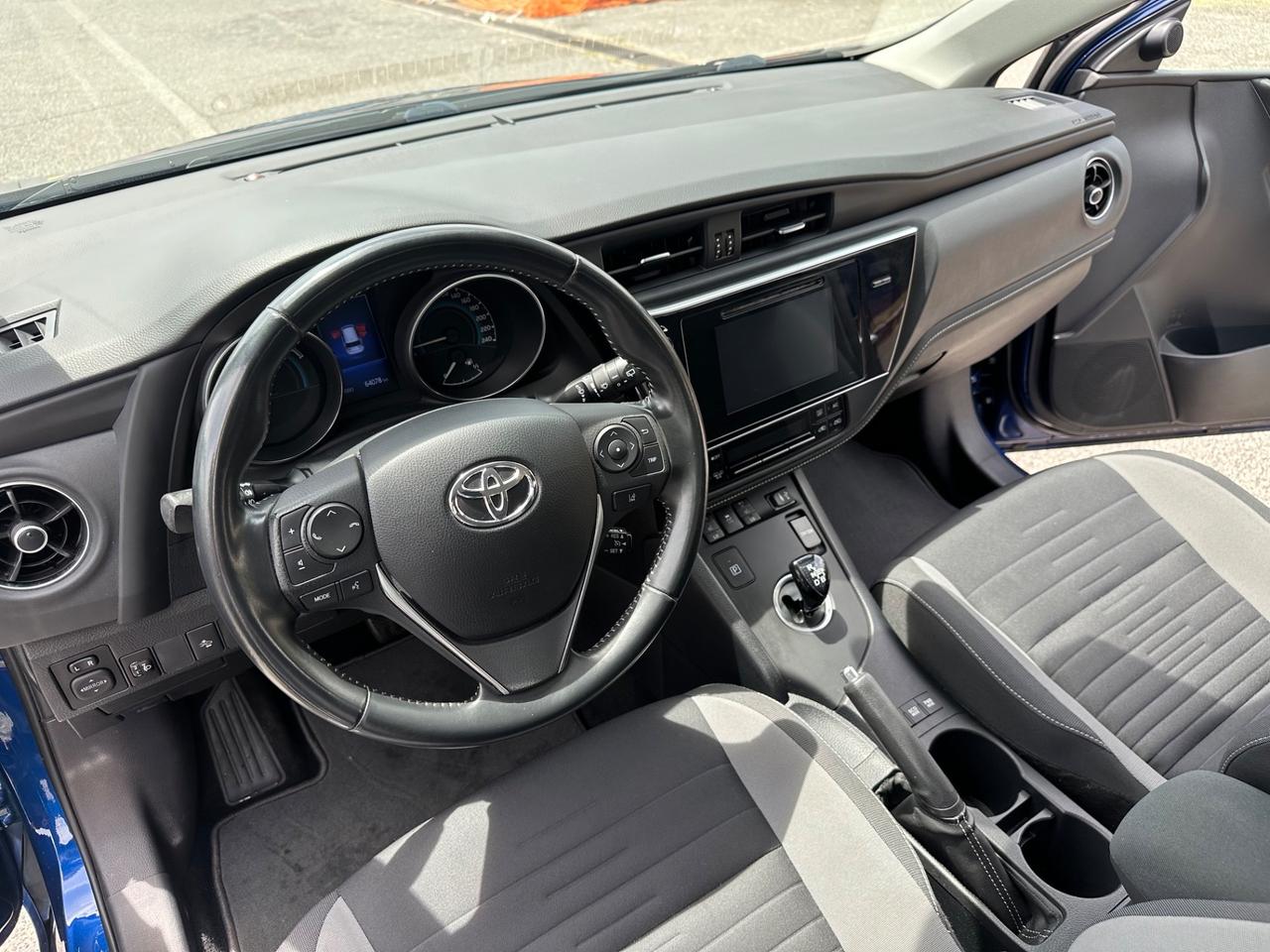 Toyota Auris Touring Sports Hybrid Business Navi