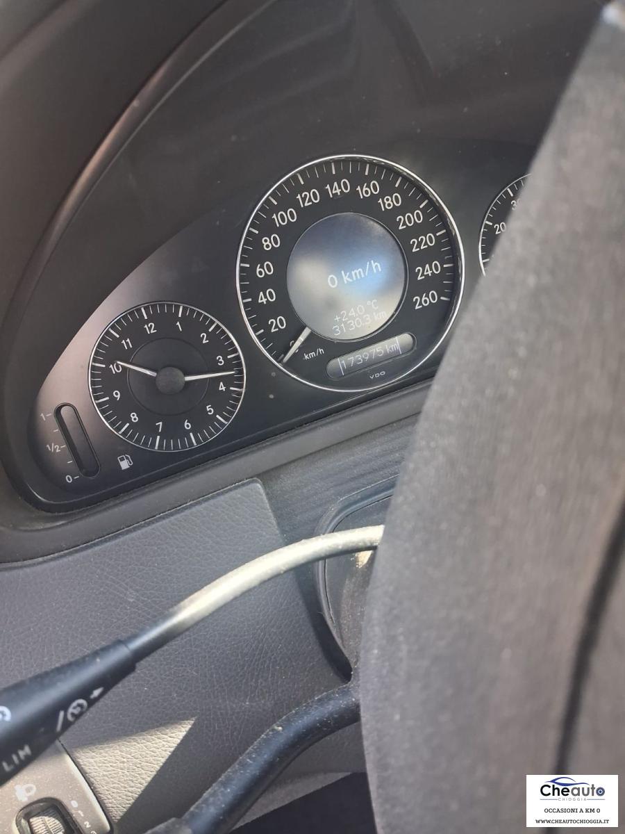 MERCEDES - Classe CLK Cabrio - 200 Kompr. Cabrio Avantgarde