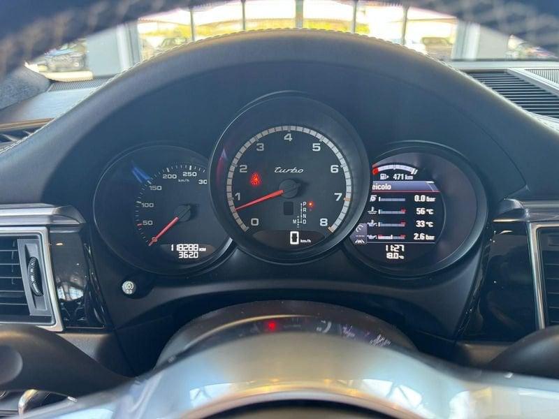 Porsche Macan Turbo Performance Package 440 cv PDK