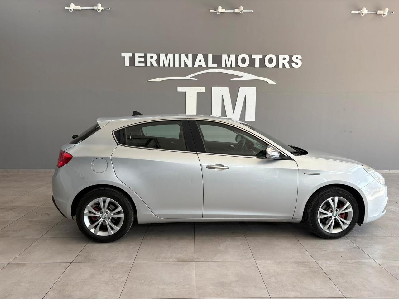 Alfa Romeo Giulietta 1.6 JTDm-2 105 CV Distinctive