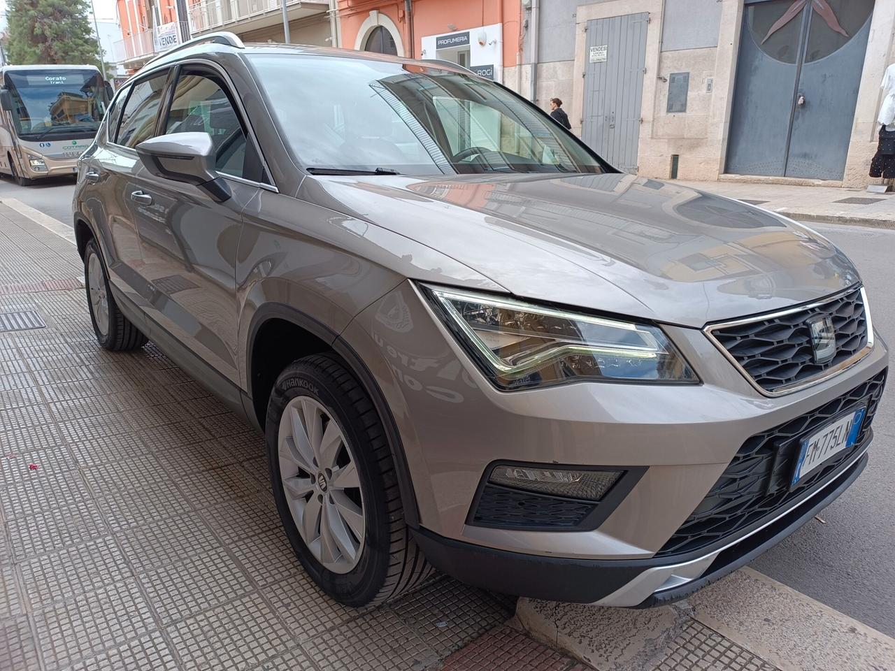 Seat Ateca 1.6 TDI 115 CV full optional navi camera