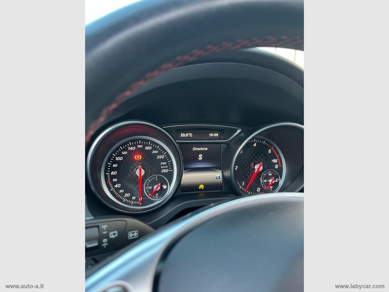 MERCEDES-BENZ A 200 d Premium