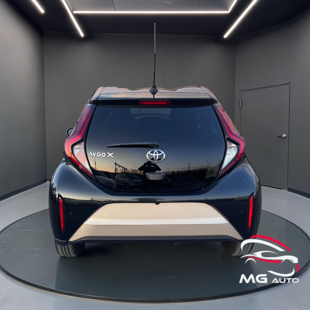 Toyota Aygo X 1.0 VVT-i 72 CV 5 porte Lounge Air S-CVT