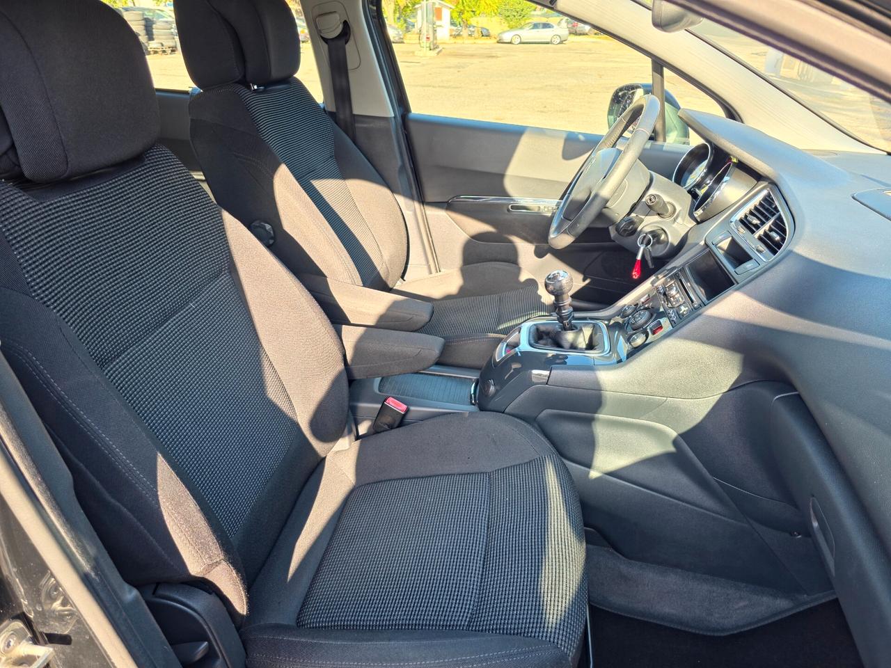 Peugeot 5008 2.0 HDi 150CV Business 2010-E5B Manuale 7Posti