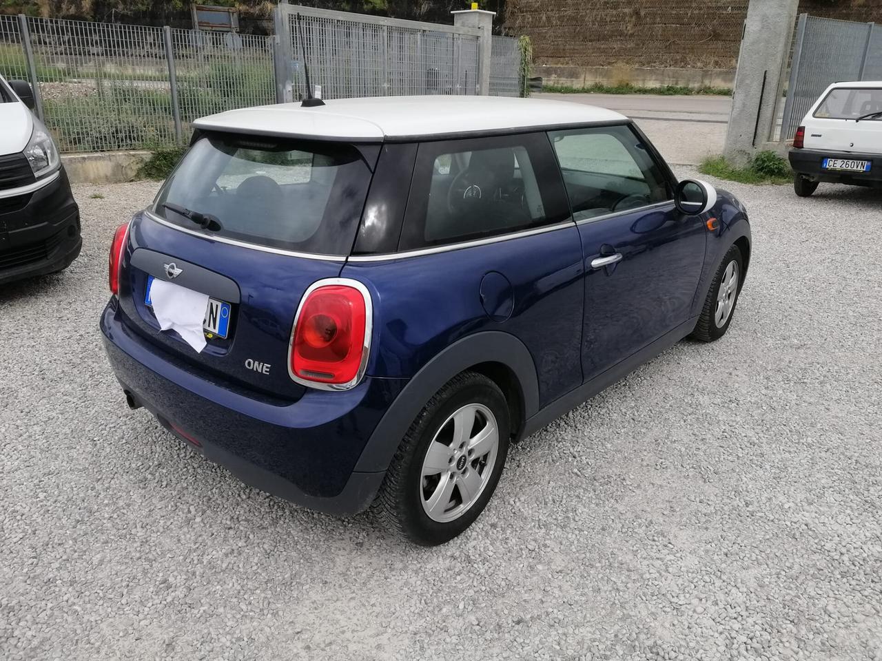 Mini Mini 1.2 One 75 cv ok neopatentati prezzo con € 2000 di rottamazione