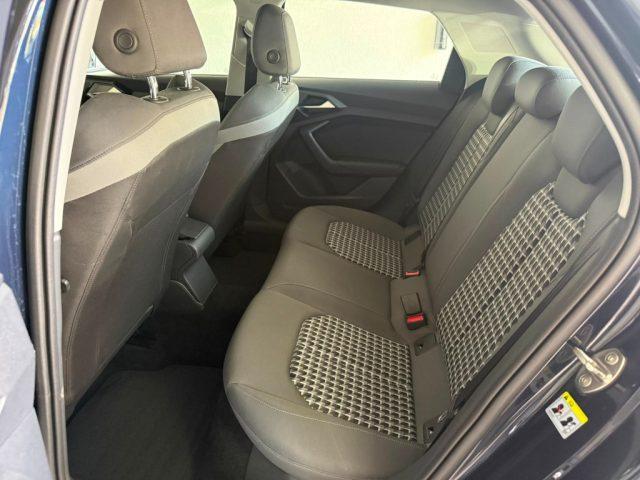 AUDI A1 citycarver 30 TFSI