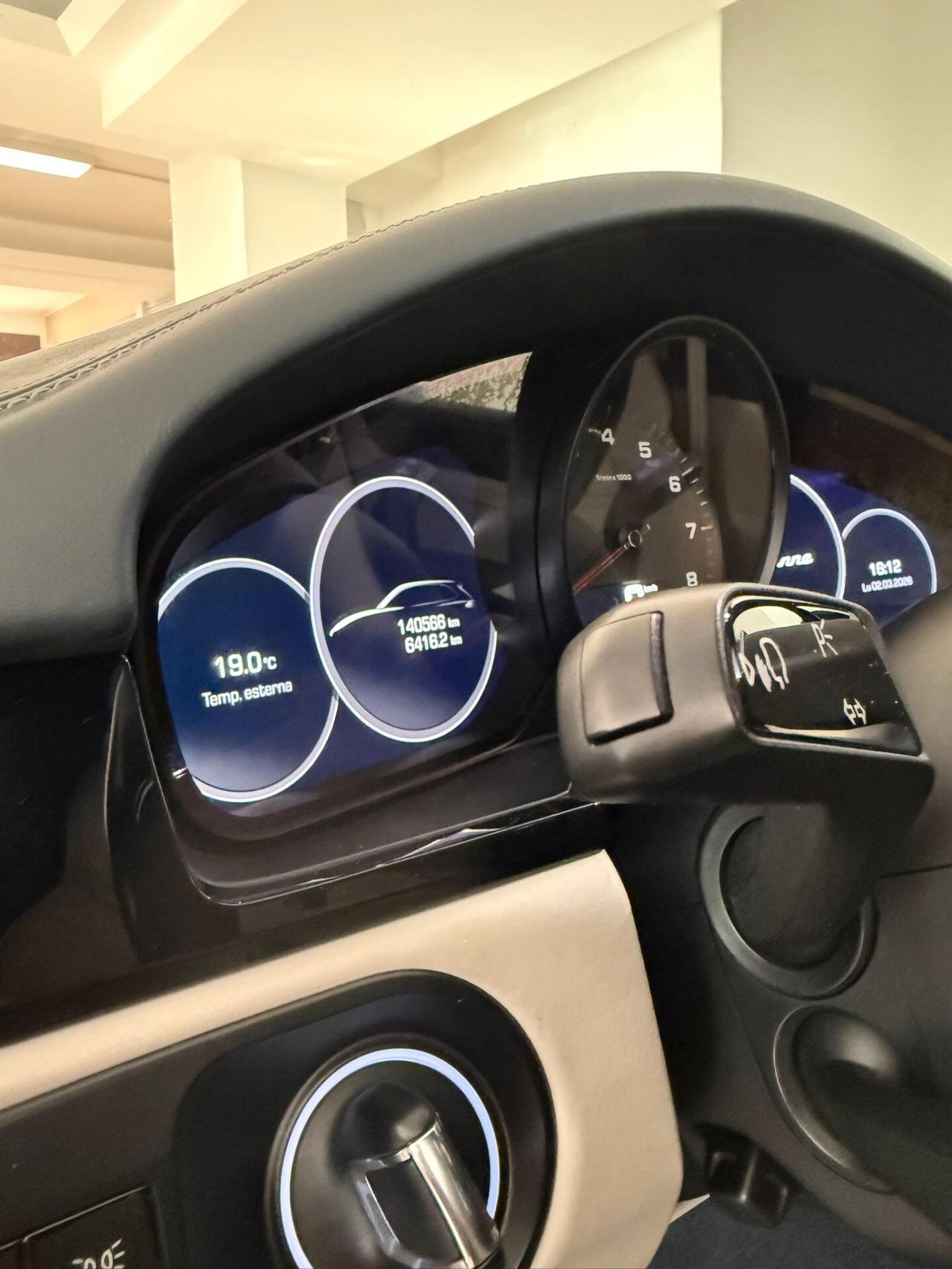 Porsche Cayenne 3.0 V6