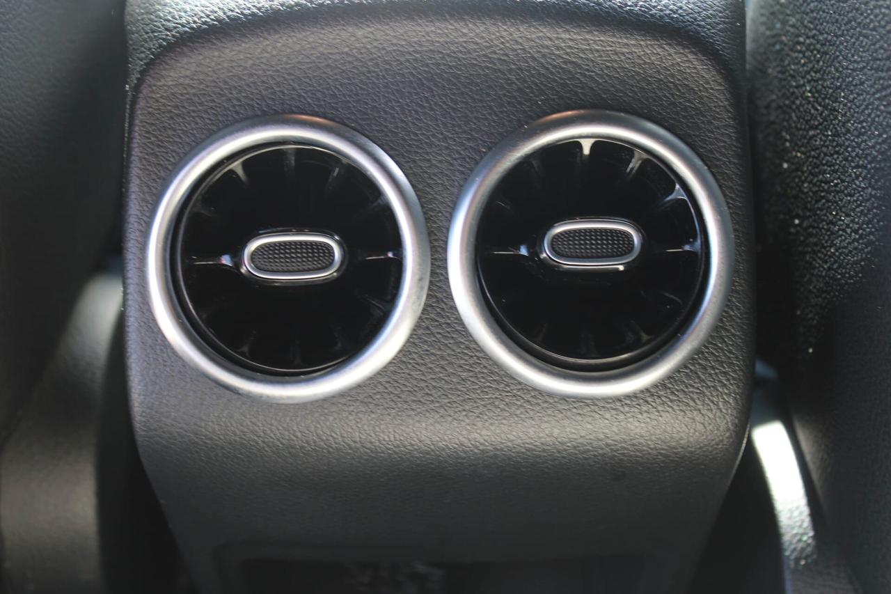 Mercedes-benz GLA Tua A SOLI 261€